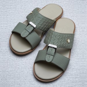 Men - Flat Sandal